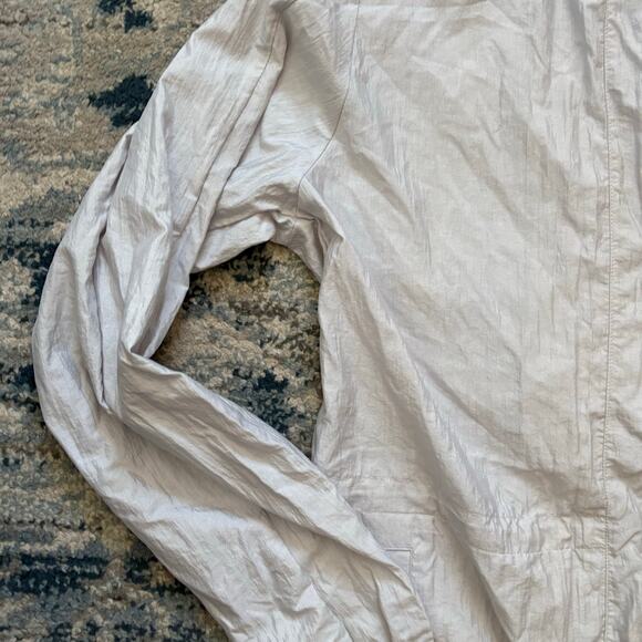 NWT Adidas "Dress Jacket" in silver - Picture 4 of 7